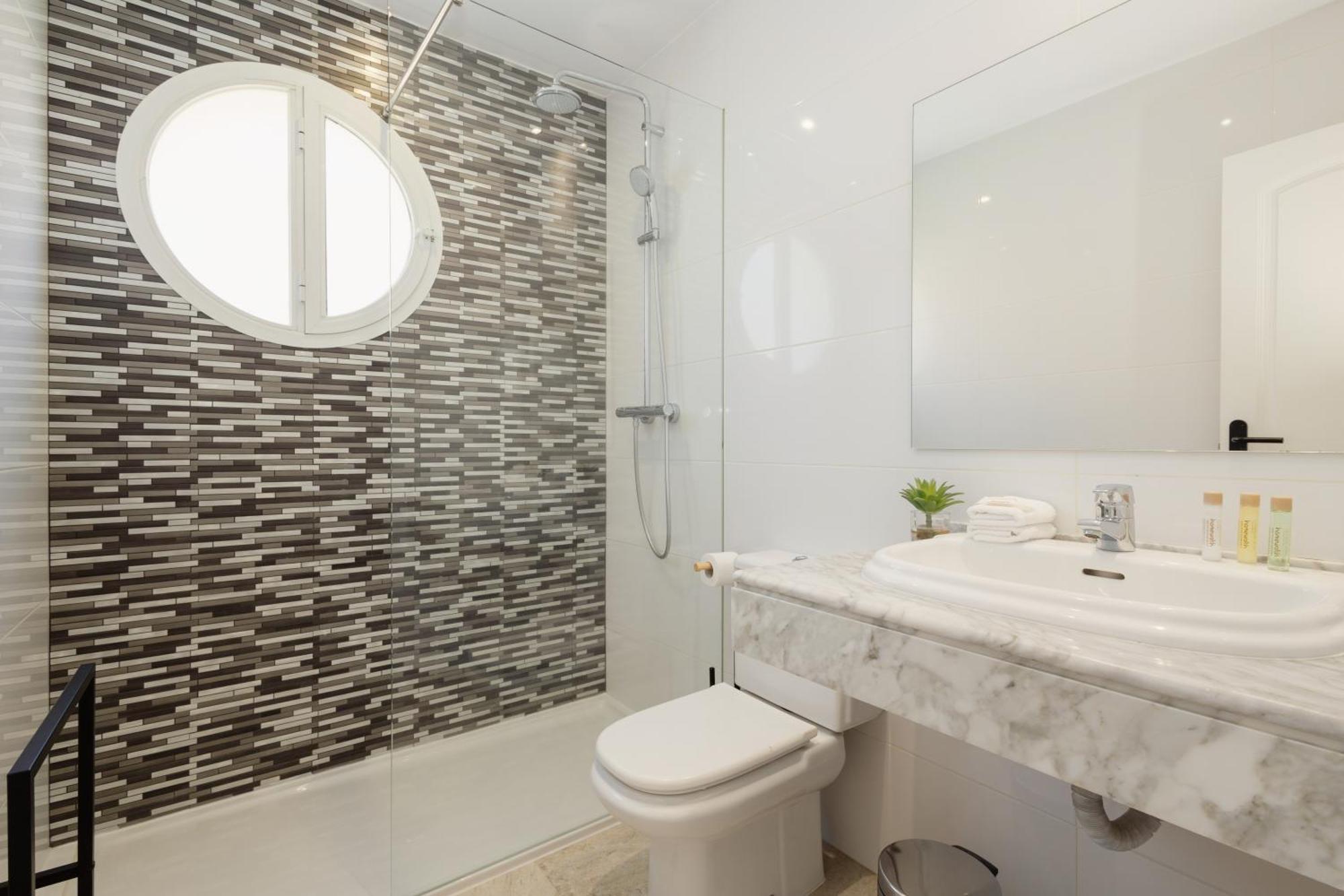 Townhouse In First Line Beach, Bahia De Marbella,